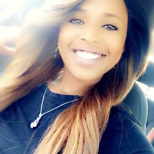 Meet your Posher, Brittney